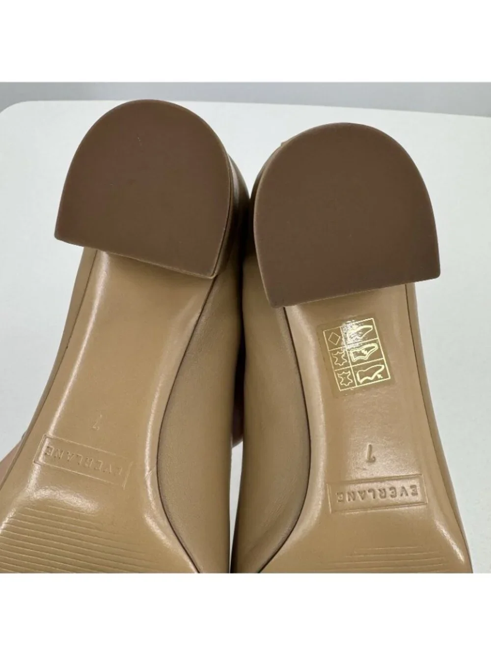 Everlane Italian Leather Day Heel Light Taupe 7 Women's Elastic Back Comfort